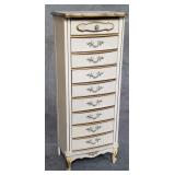 French provincial 5-drawer chest of drawers