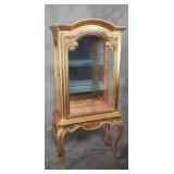 French-style mirrored back gilt wood vitrine