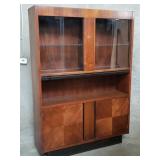 Lane Mid-century display cabinet with glass