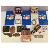 Eclectic lot of vintage items