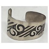 Vintage sterling silver Hopi wave cuff bracelet