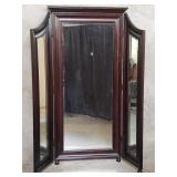 3-panel beveled mirror