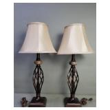 Pair of contemporary table lamp