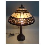 Tiffany style table lamp