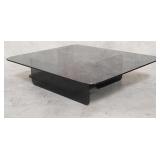 Natuzzi Italia cava smoked glass cocktail table