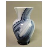 Art glass vase