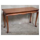 Queen Anne-style walnut single drawer writing desk