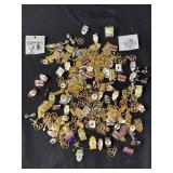 Lot of 200 assorted pins