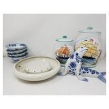 Pair of Italian pottery canisters, porcelain
