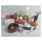 Box of miscellaneous, scale, pottery vase, G4