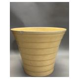 Vintage Bauer pottery pot