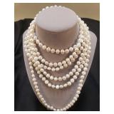 Endless style freshwater pearl necklace