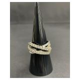Vintage sterling silver ring with cubic zirconia