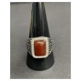 Menï¿½s sterling silver ring with red cabochon