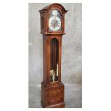 Kienzle German walnut grandfather clock with key