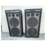 Pair of large SUNN model 3 speakers