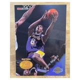 2000 NBA Hoops Skybox Kobe Bryant basketball card