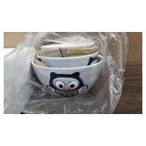 Nest of bowls in original packaging by
