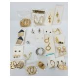 Lot of vintage costume jewelry earrings