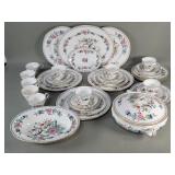 Aynsley fine bone china dinnerware
