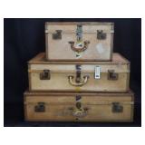 3 Hartmann wardrobe suitcase trunk