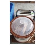 Crock Pot & Toaster