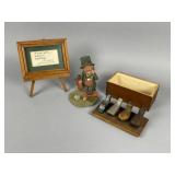 Echen Figurine, Framed Quote, and Wooden Box Set