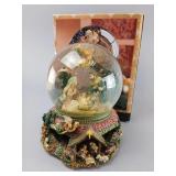 Grandeur Noel Nativity Scene Snow Globe