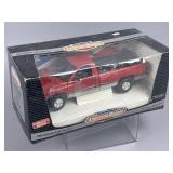 ERTL American Muscle 1/18 1995 Dodge Ram 2500 SLT
