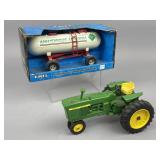 Two Ertl John Deere 4010 Diecast Tractor Wagon Lot