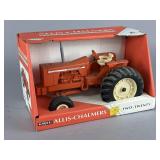 ERTL Allis-Chalmers Two-Twenty 1/16 Scale Tractor