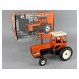 Ertl 1/16 Allis-Chalmers 7010 1999 Farm Show
