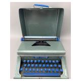 Western Stamping Co. Tom Thumb Toy Typewriter