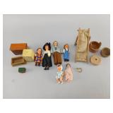 Dolls and Dollhouse Accessories