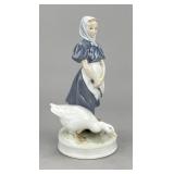 Royal Copenhagen Figurine Girl with Geese 527
