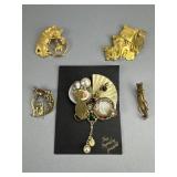 Cat Fishbowl, Multiple Cats, Cow Moon Cat Pins