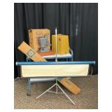 DeJUR 750 8mm Projector with Accessories