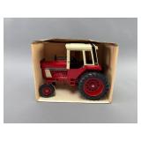 Ertl International 1586 Tractor with Cab