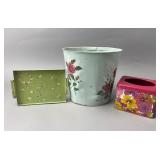 Grouping of Floral Metal Items