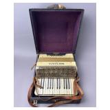 Macerata Accordion with Decorative Grille