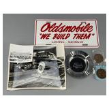 Oldsmobile 1977 Factory Memorabilia Set
