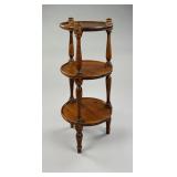 Ethan Allen Old Tavern 3-Tier Pine Stand