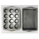 Pyrex Metal Baking Pans