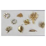 Gold Tone Floral Leaf Pins/Brooches Scarf Clip