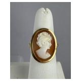 18K Yellow Gold Ladies Cameo Ring