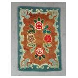 Victorian Style Folk Art Hooked Rug 3ï¿½ x 1ï¿½ 11"