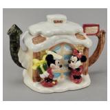 Disney Mickey & Minnie Christmas Teapot