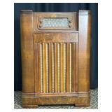 Philco 46-1226 Console Radio-Phonograph