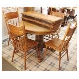 Dining Table with 4 Chairs and 2 Leaves
