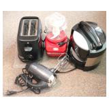 Lot of Assorted Kitchen Items